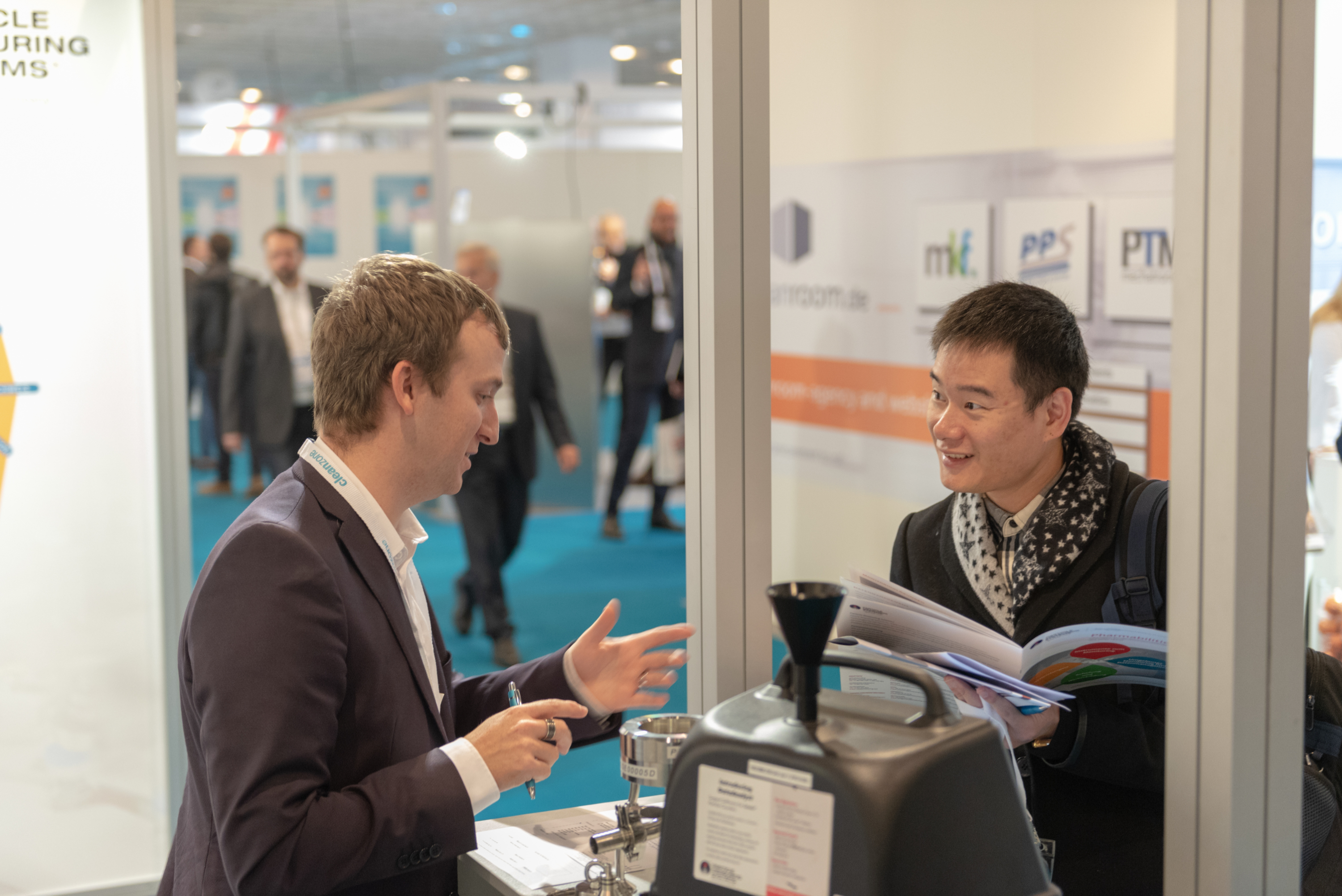 Internationaler Austausch auf der Cleanzone, Quelle: Messe Frankfurt/Sandra Gätke