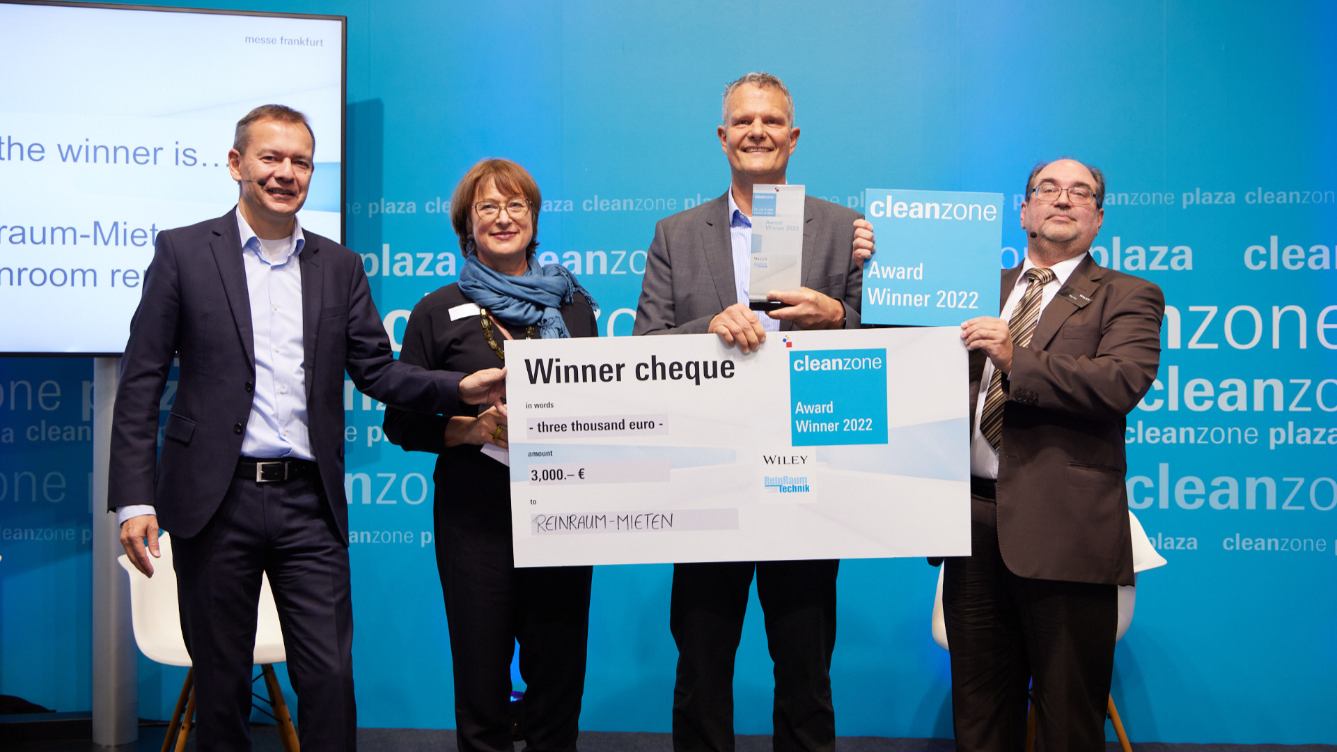 The winner will receive a cheque for 3,000 euros from ReinRaumTechnik, the specialist publication of Wiley-Verlag and media partner of Cleanzone. Source: Messe Frankfurt